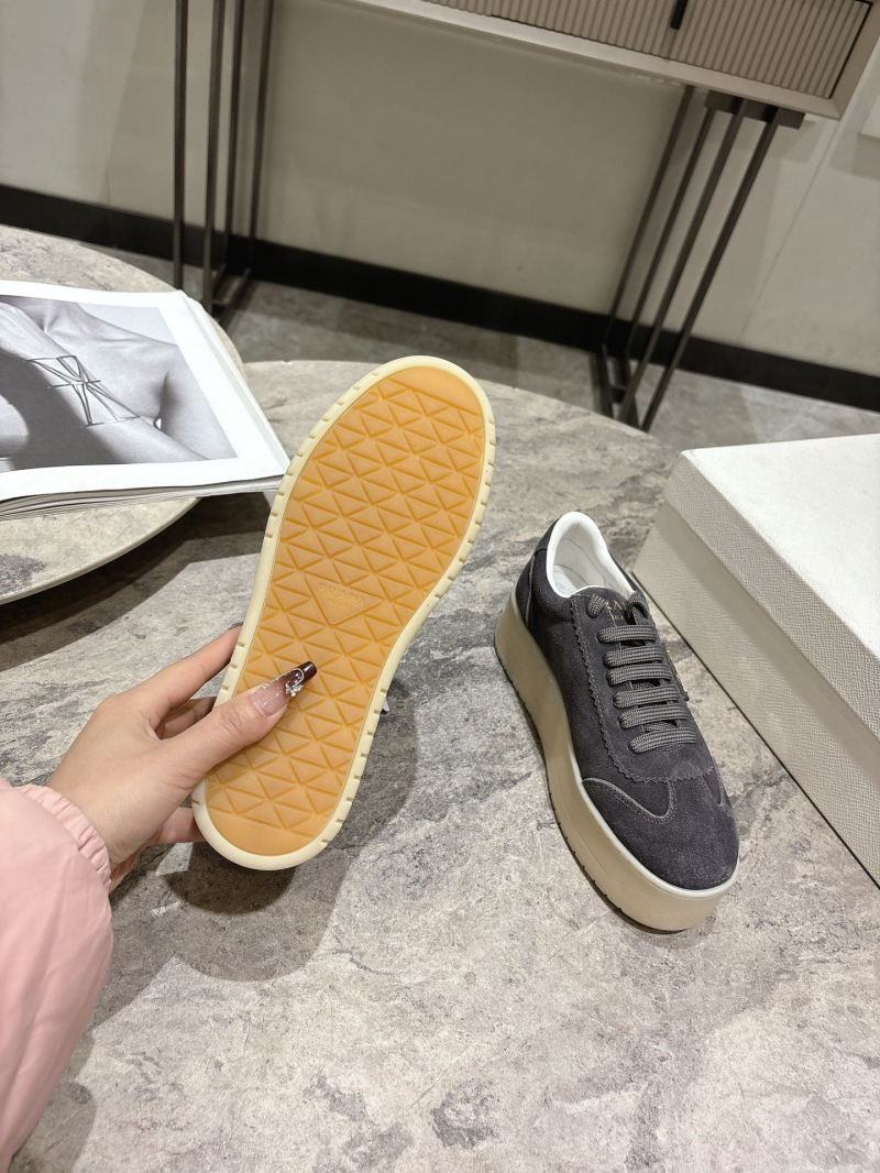 Pra*a sneakers